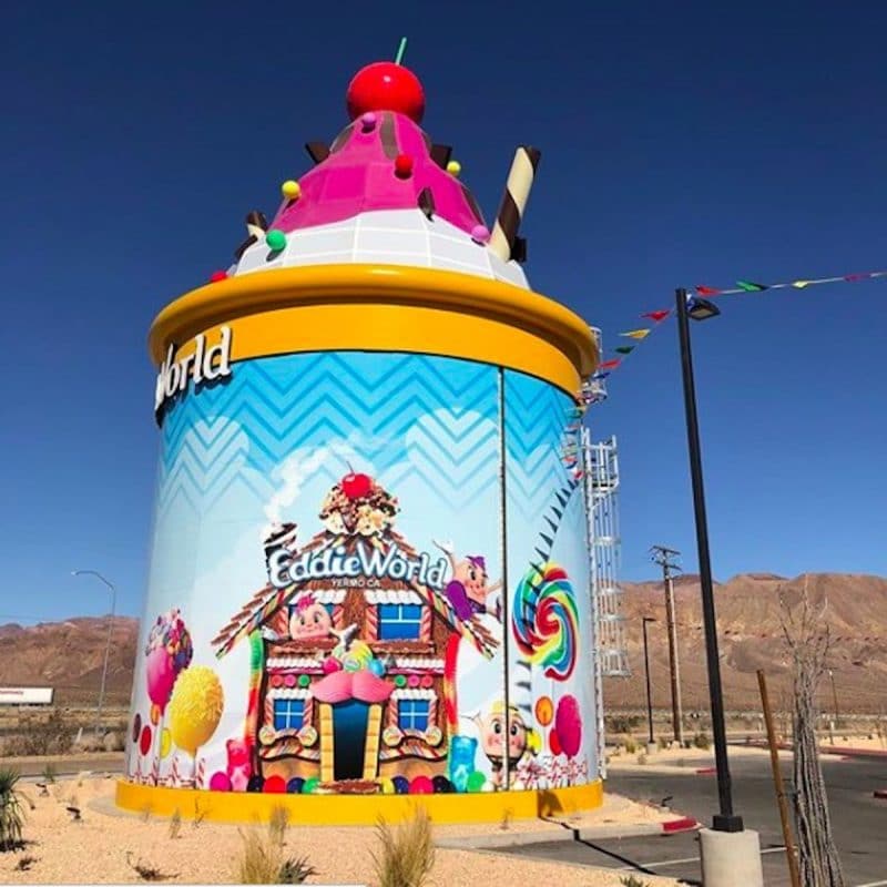 The outside of Eddie World in Yermo on the way to Las Vegas
