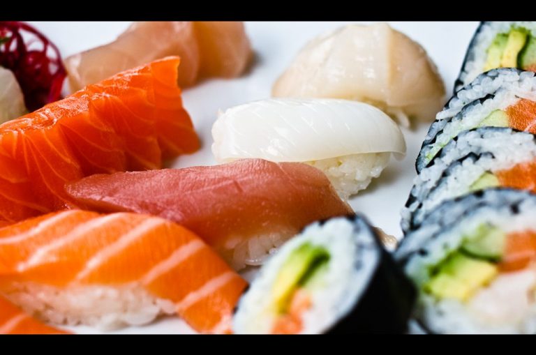 Lawsuit: You May Have Had Mold, Insects, Poop in Your Sushi Rice