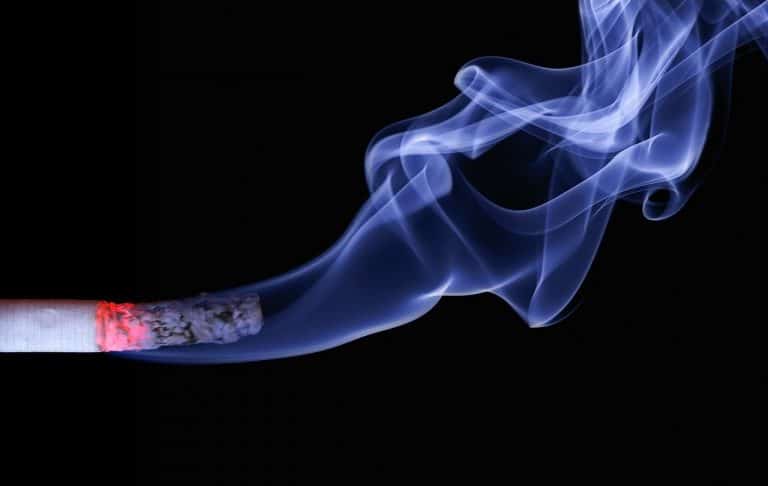 CA Lawmaker Wants Smoking Age to Be Raised to 21