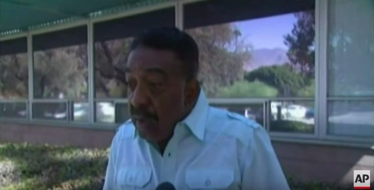 Watch Former Mayor Ron Oden Overreact to the FBI Raid on Palm Springs City Hall