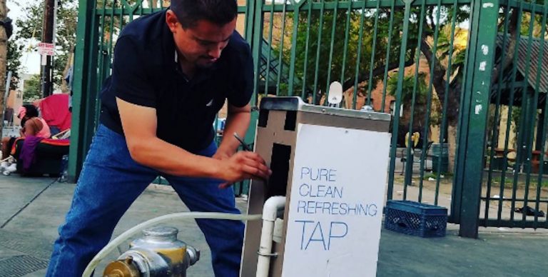 Los Angeles installs temporary drinking fountains on skid row