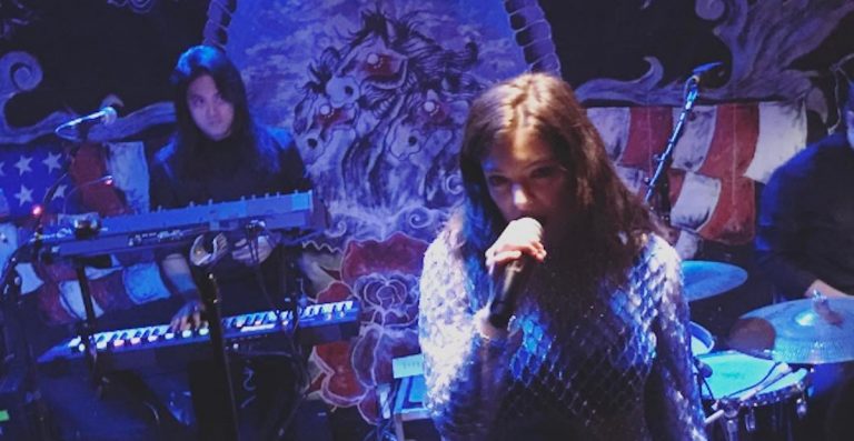 [WATCH] Lorde performs surprise show at Pappy and Harriet’s