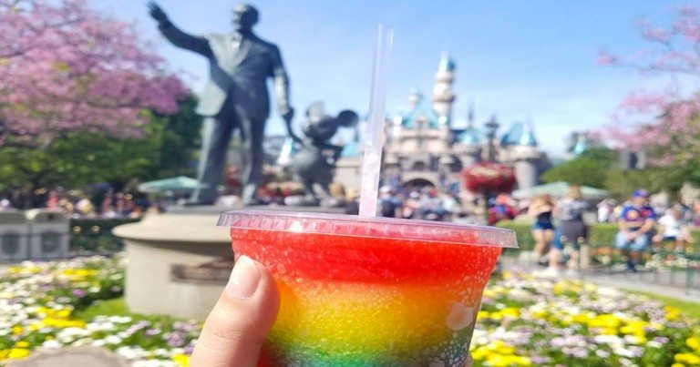 Disneyland has a new secret drink for you to post on Instagram