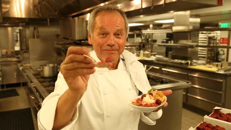 Wolfgang Puck can’t take the Palm Desert heat