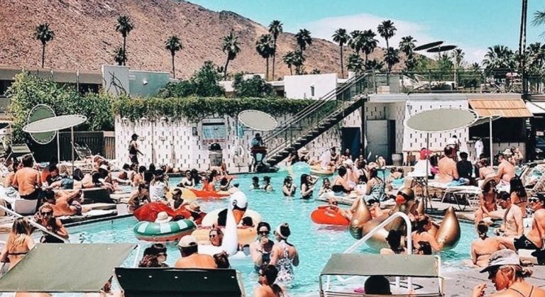 Travel blog suggests snowbirds should party at the Palm Springs ACE hotel