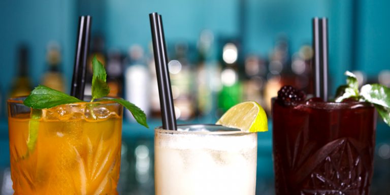 California lawmaker wants to make straws at restaurants by request only