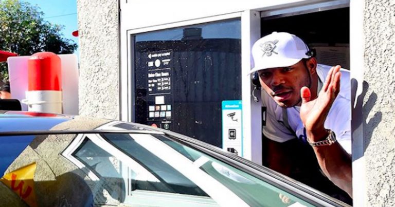 Dodgers star Yasiel Puig was working the McDonald’s drive thru yesterday