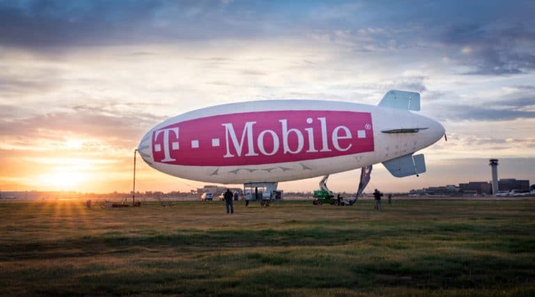 T-Mobile attempted a bizarre world record in Lake Elsinore