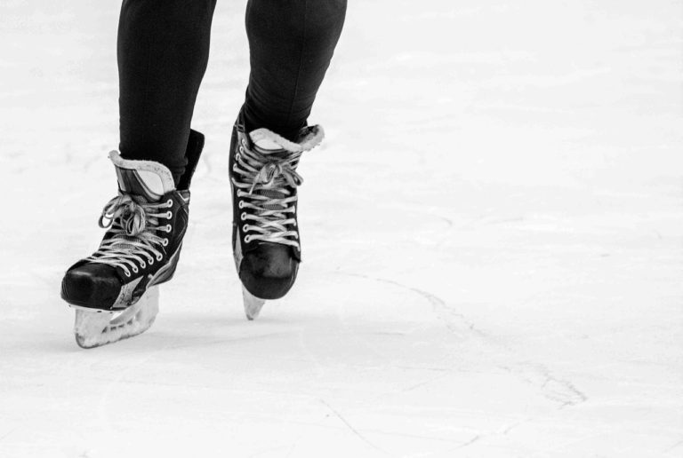 The desert’s only ice skating rink has filed for bankruptcy