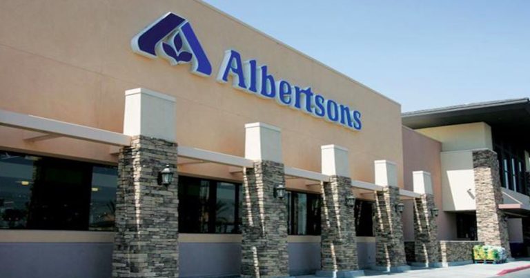 Albertson’s sued for allegedly not letting employees speak Spanish