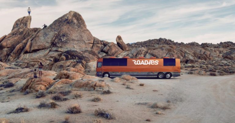 You can now tour Joshua Tree and the Southwest in a luxury bus built for rock stars