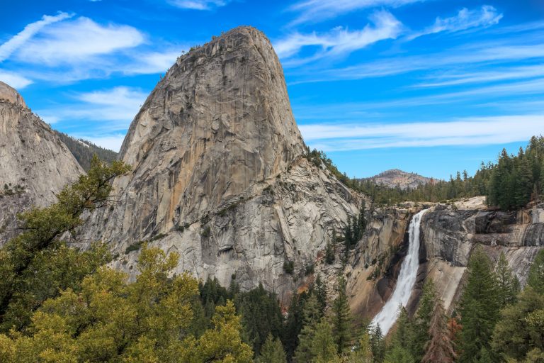 Teen falls to his death in Yosemite while trying to take a selfie