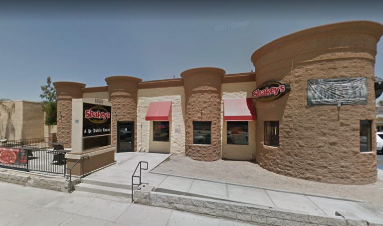 Shakey’s Pizza in Indio has closed