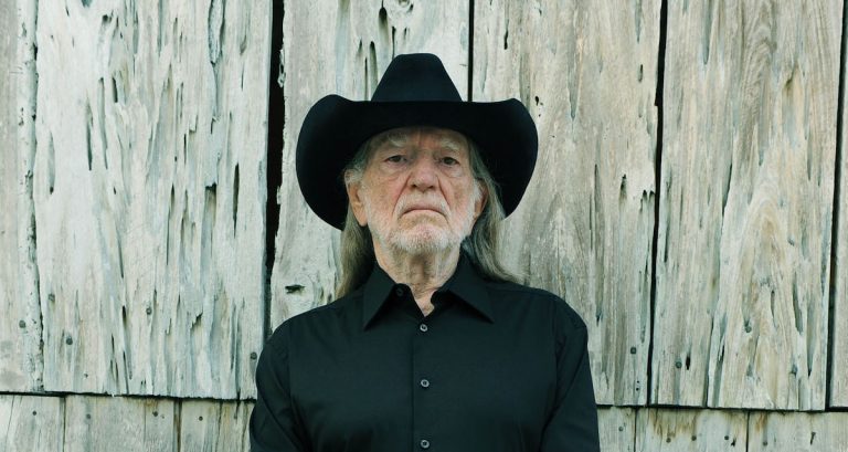 Willie Nelson is coming to Agua Caliente Casino in May