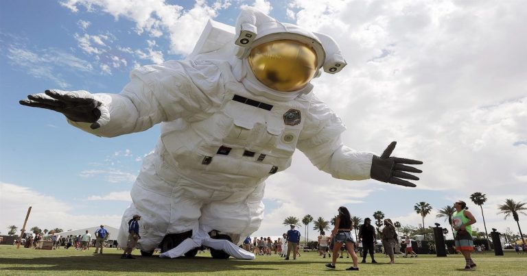 It sure looks like a certain astronaut is making a return to Coachella in 2019