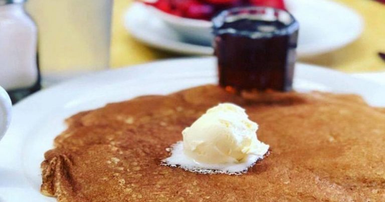 ? Keedy’s Palm Desert to celebrate 62nd anniversary Sunday with free pancakes ?